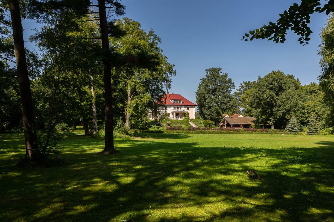 Palac Pozorty Bądki Extérieur photo